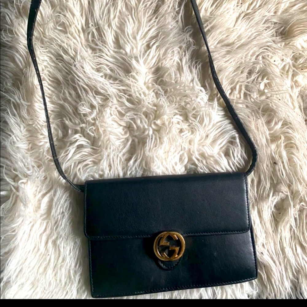 Authentic Gucci wallet bag